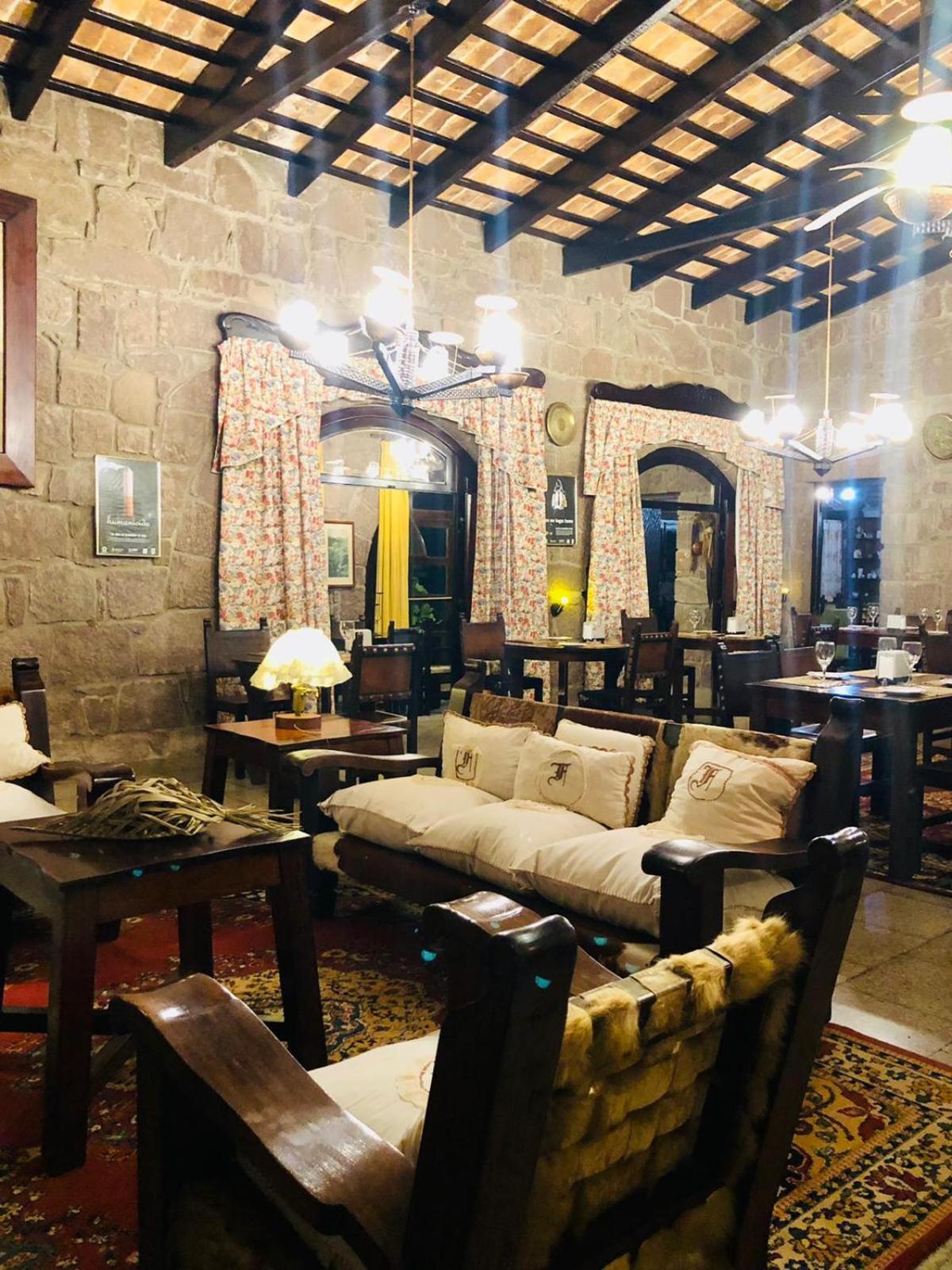 Dieciocho de Julio Hosteria Fortin De San Miguel מראה חיצוני תמונה