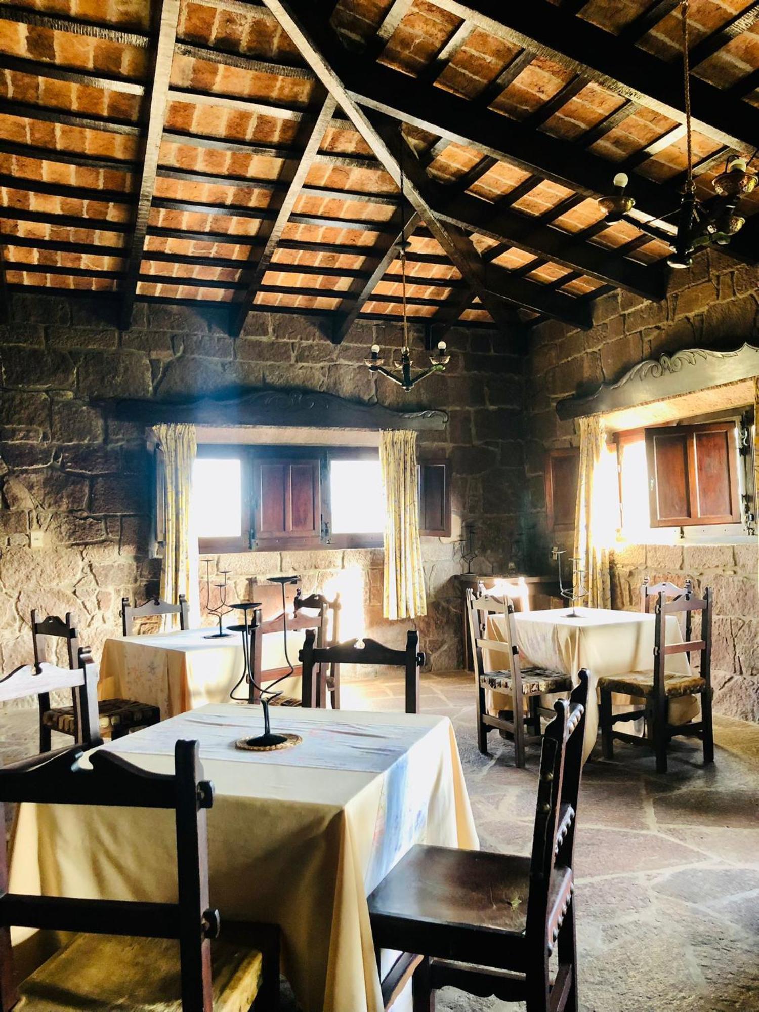 Dieciocho de Julio Hosteria Fortin De San Miguel מראה חיצוני תמונה